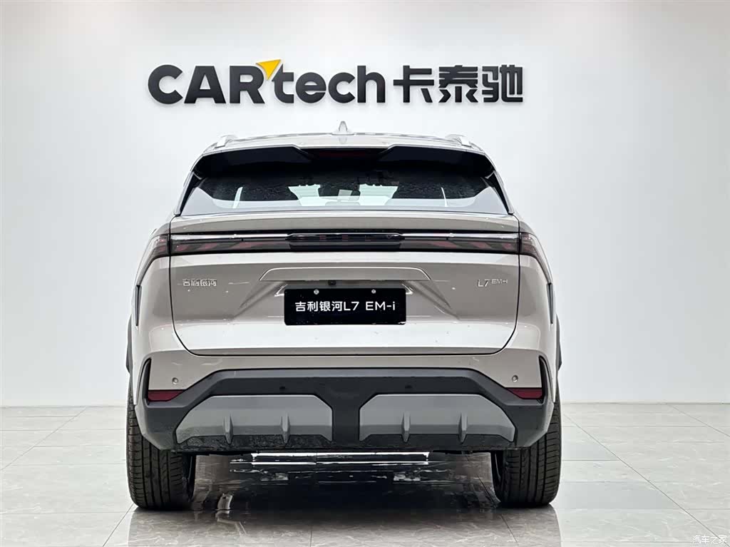 Geely Galaxy L7, 2025 4