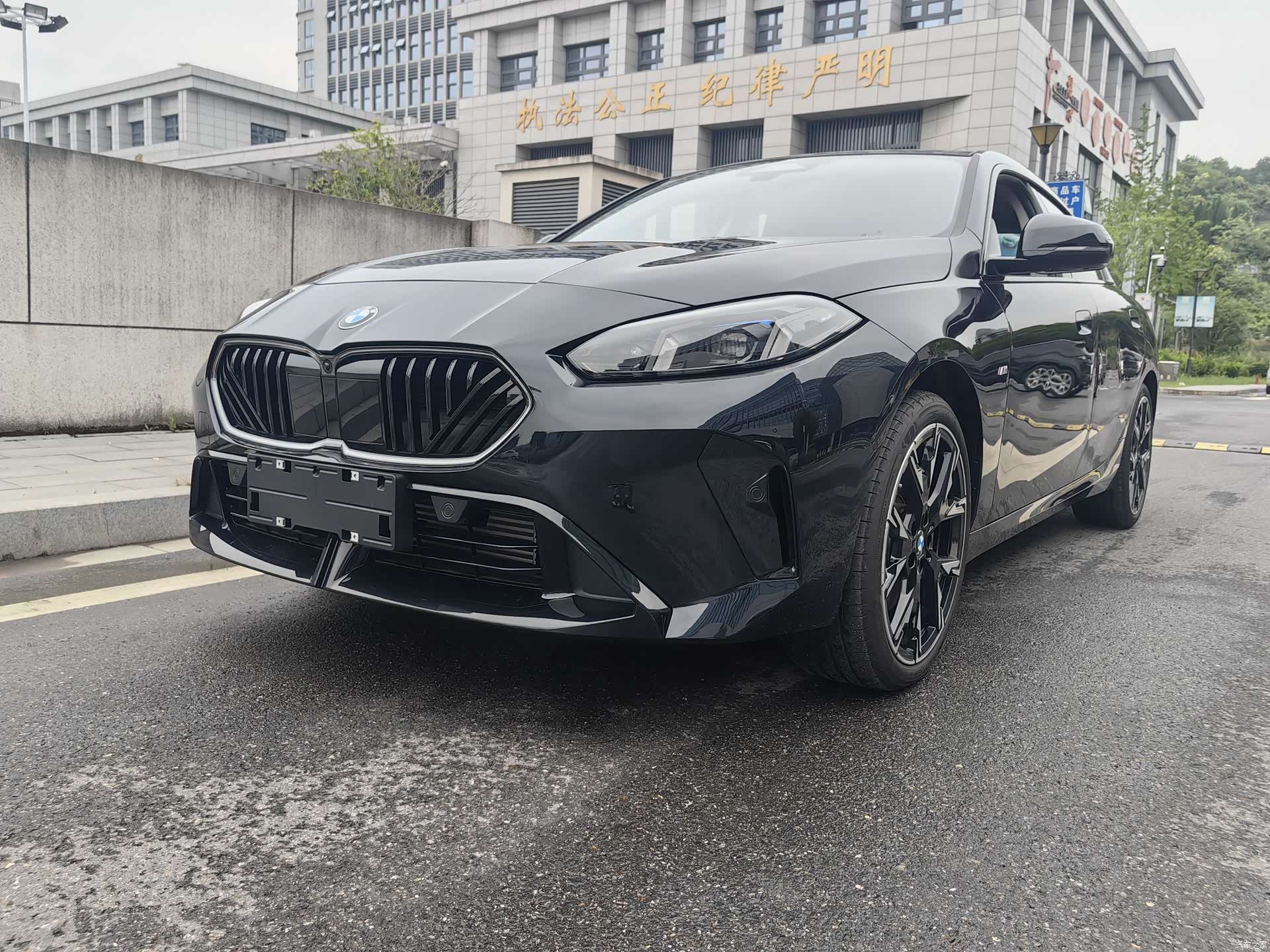BMW 2 Series, 2025 1
