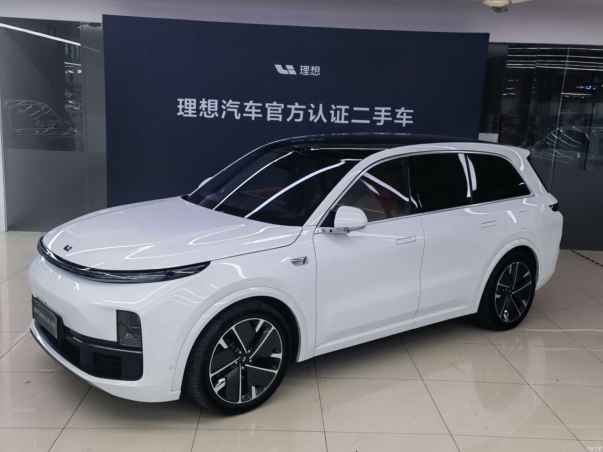Li Auto L8, 2025 1