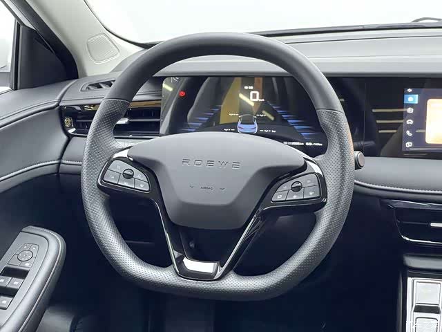 Roewe i5, 2025 11