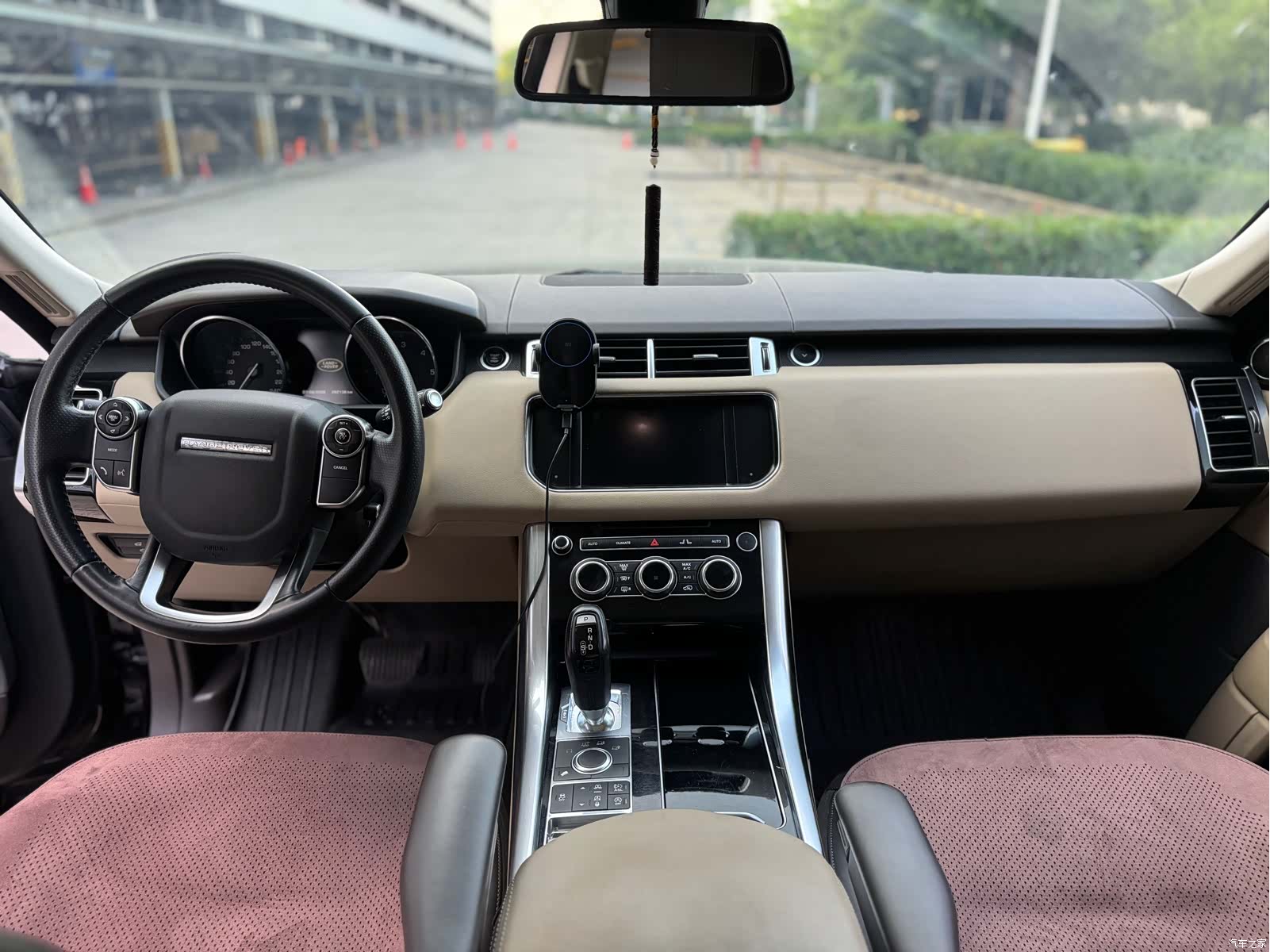 Land Rover Range Rover, 2015 12