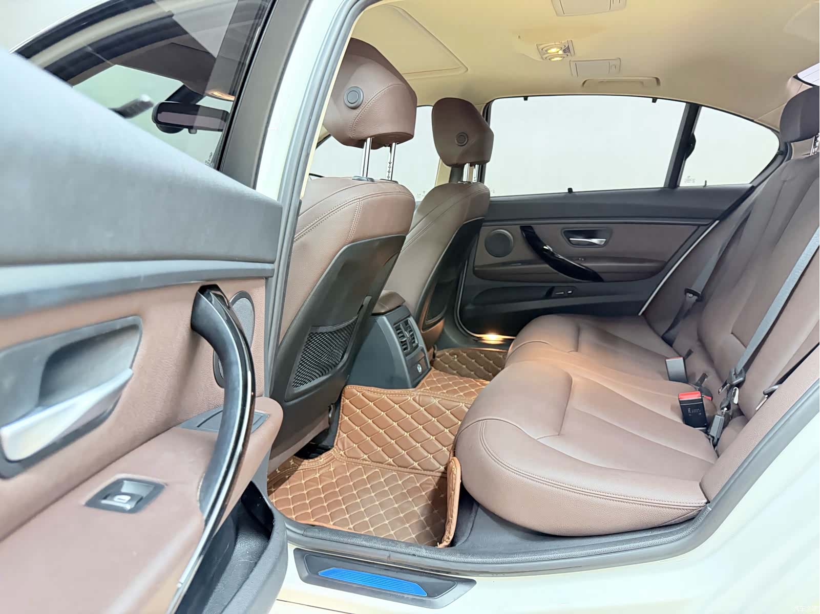BMW 3 Series, 2018 23