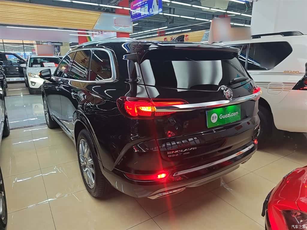 Buick Enclave, 2021 все фото