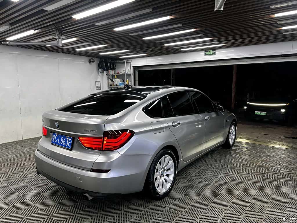 BMW 5 Series, 2011 6