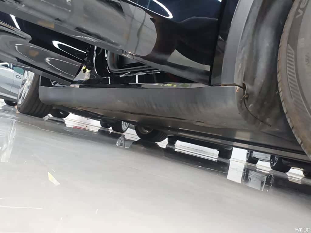 Tesla Model Y, 2022 21