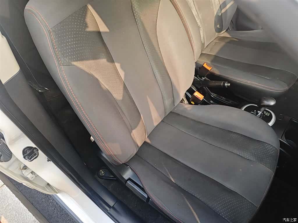 Changan CX20, 2016 17