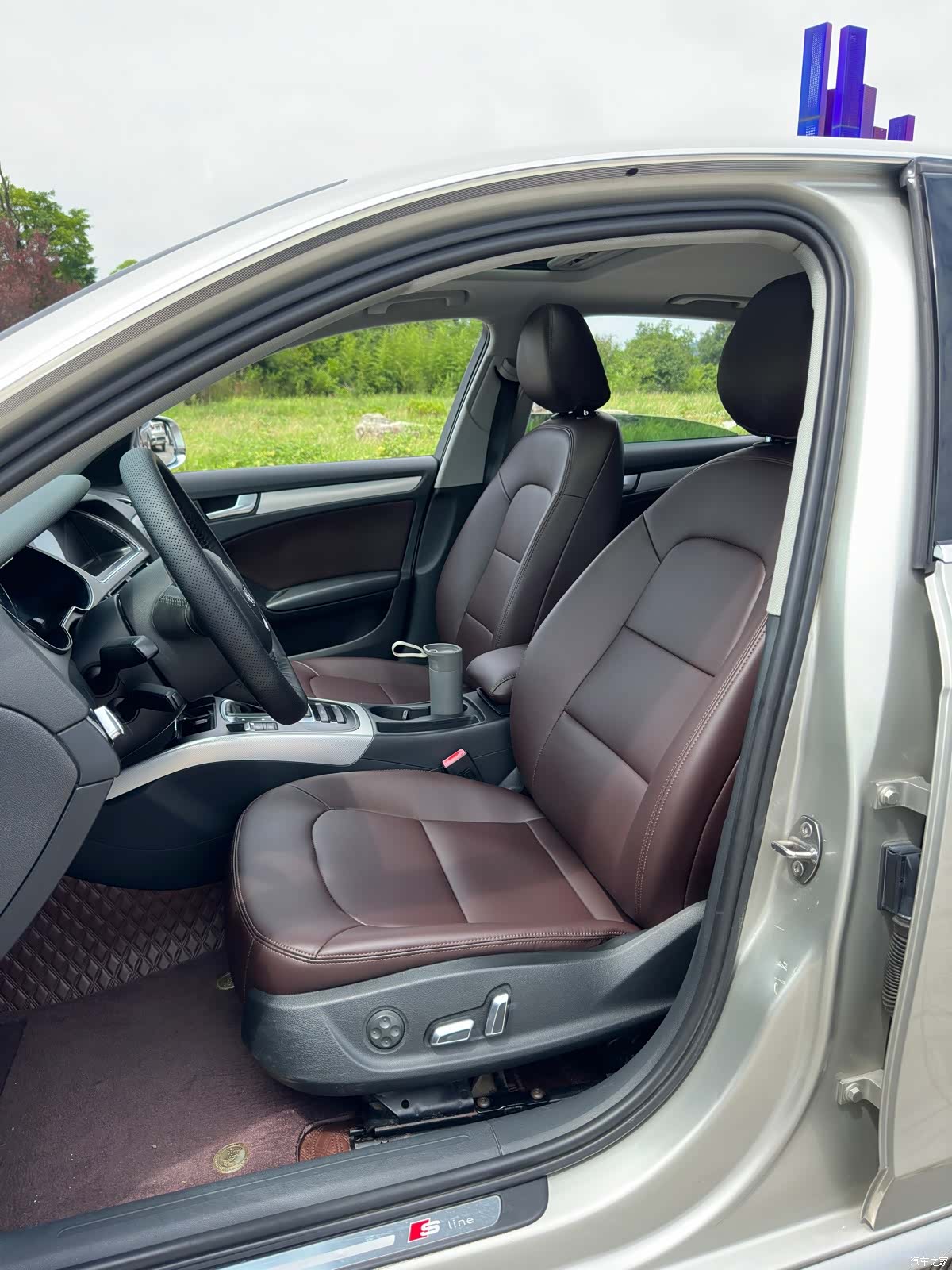 Audi A4L, 2014 12