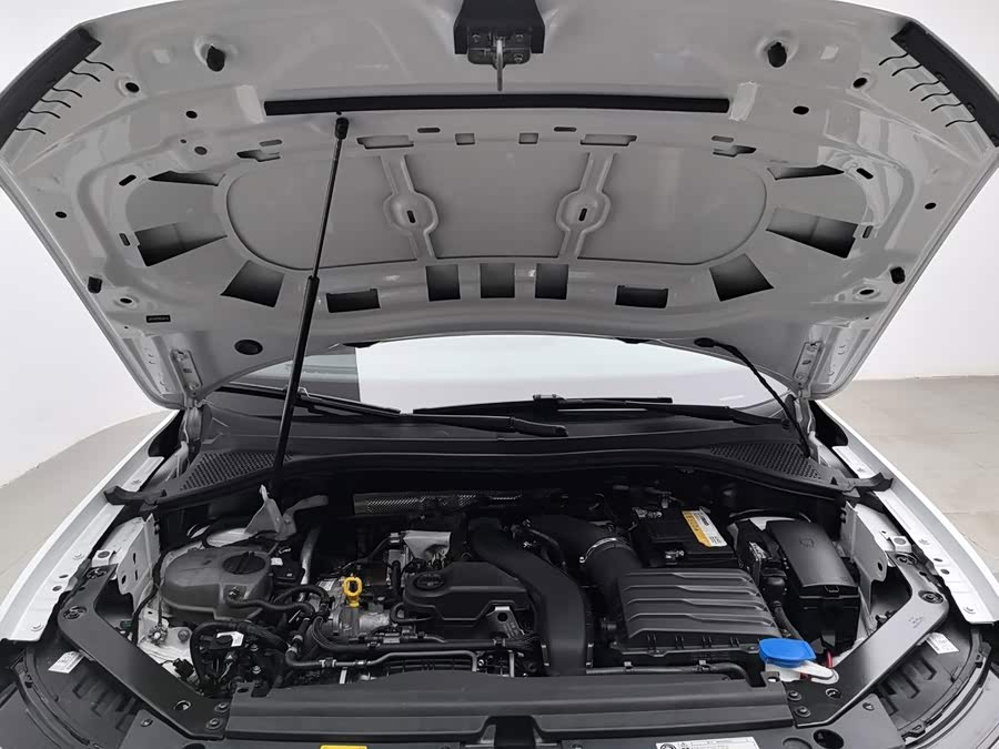 Volkswagen Tiguan L 2024, фото 6