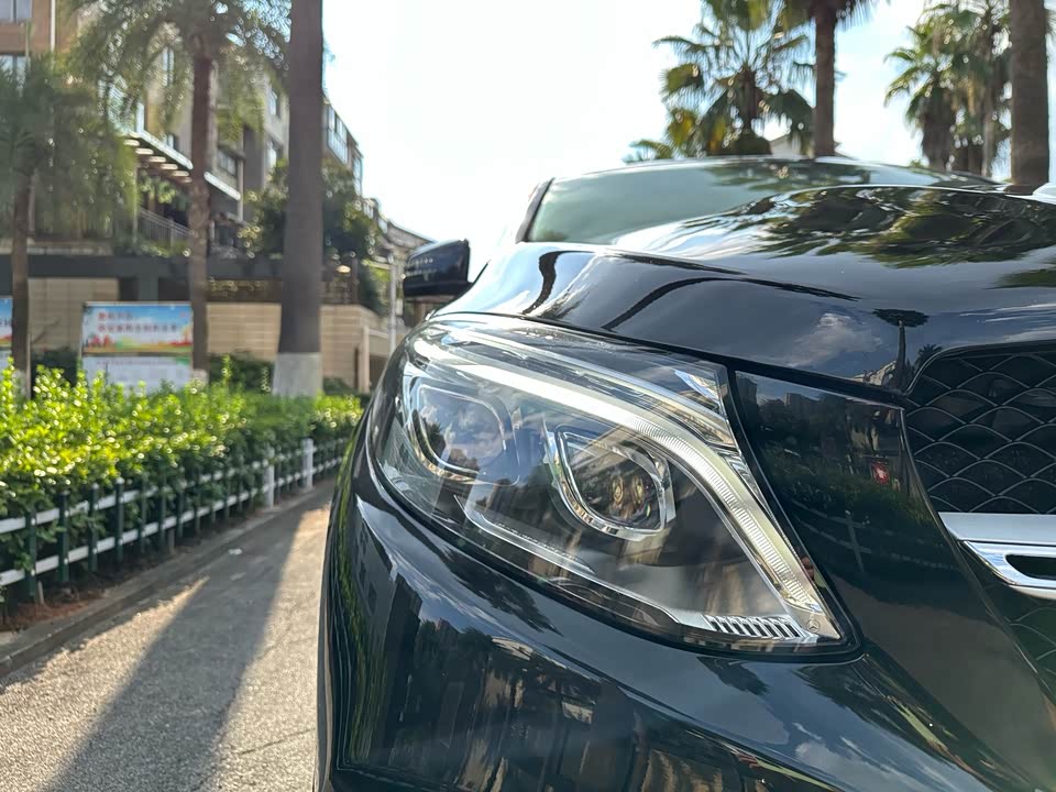 Mercedes-Benz GLE coupe