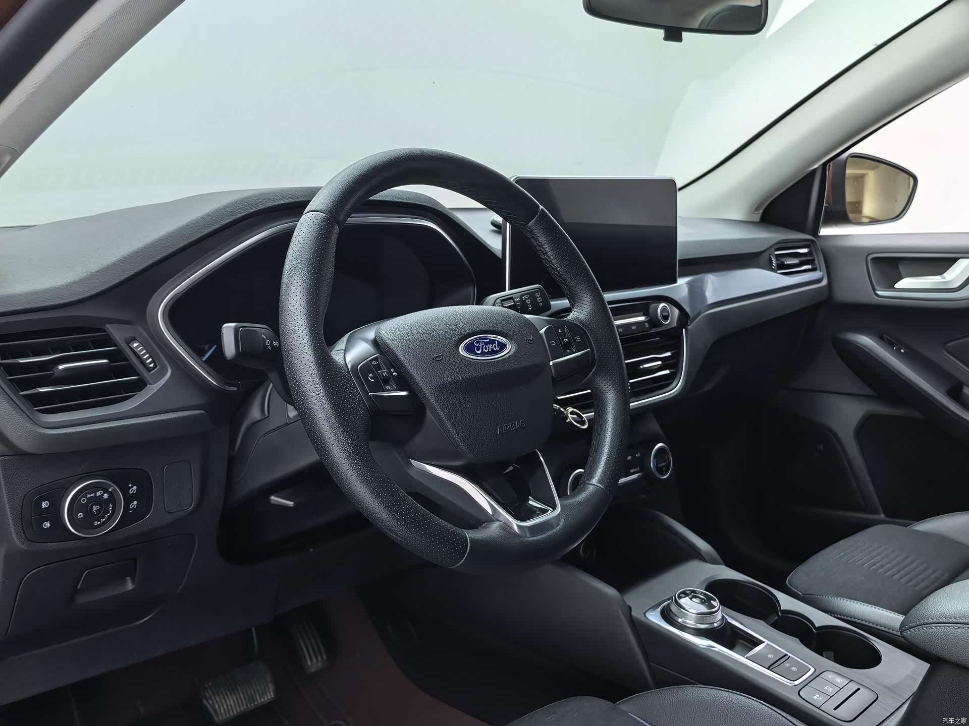 Ford Focus, 2020 17