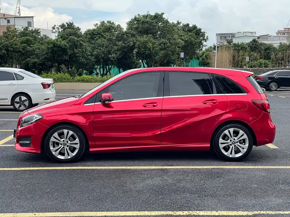 Mercedes-Benz Class B