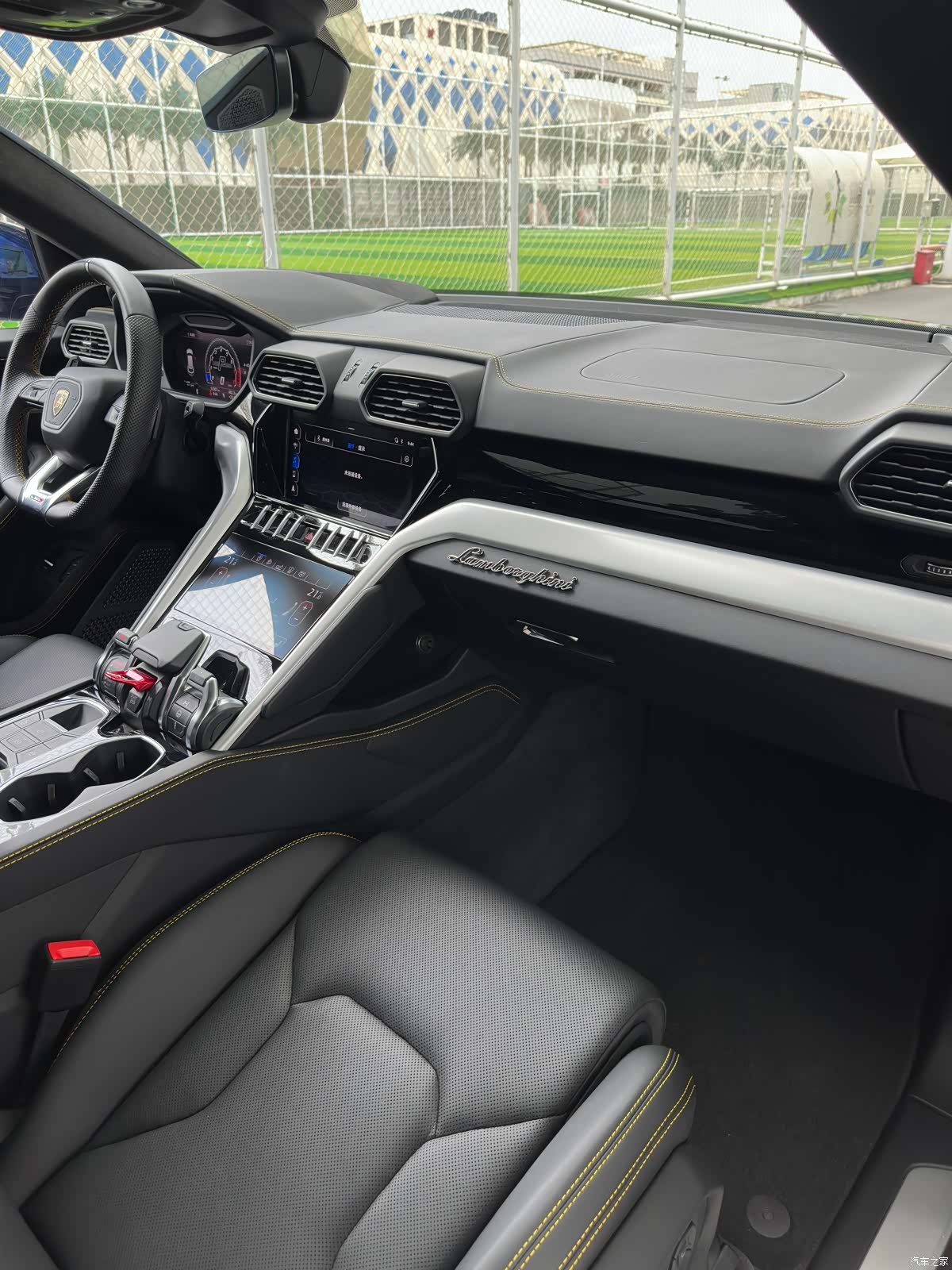 Lamborghini Urus, 2020 12
