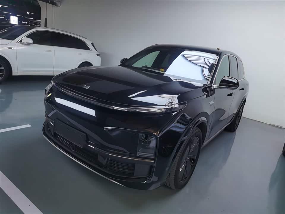 Li Auto Ideal L8