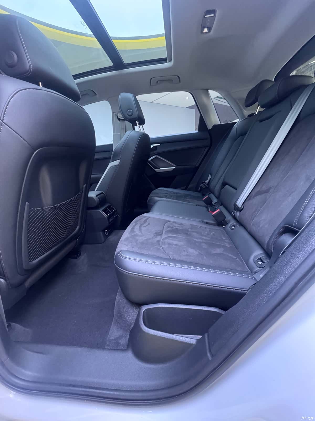 Audi Q3, 2022 14
