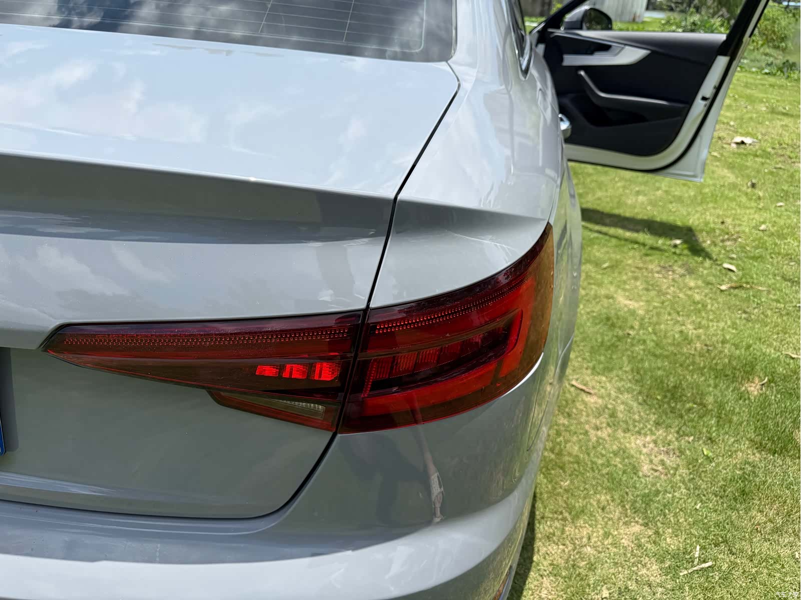 Audi A4L, 2019 16