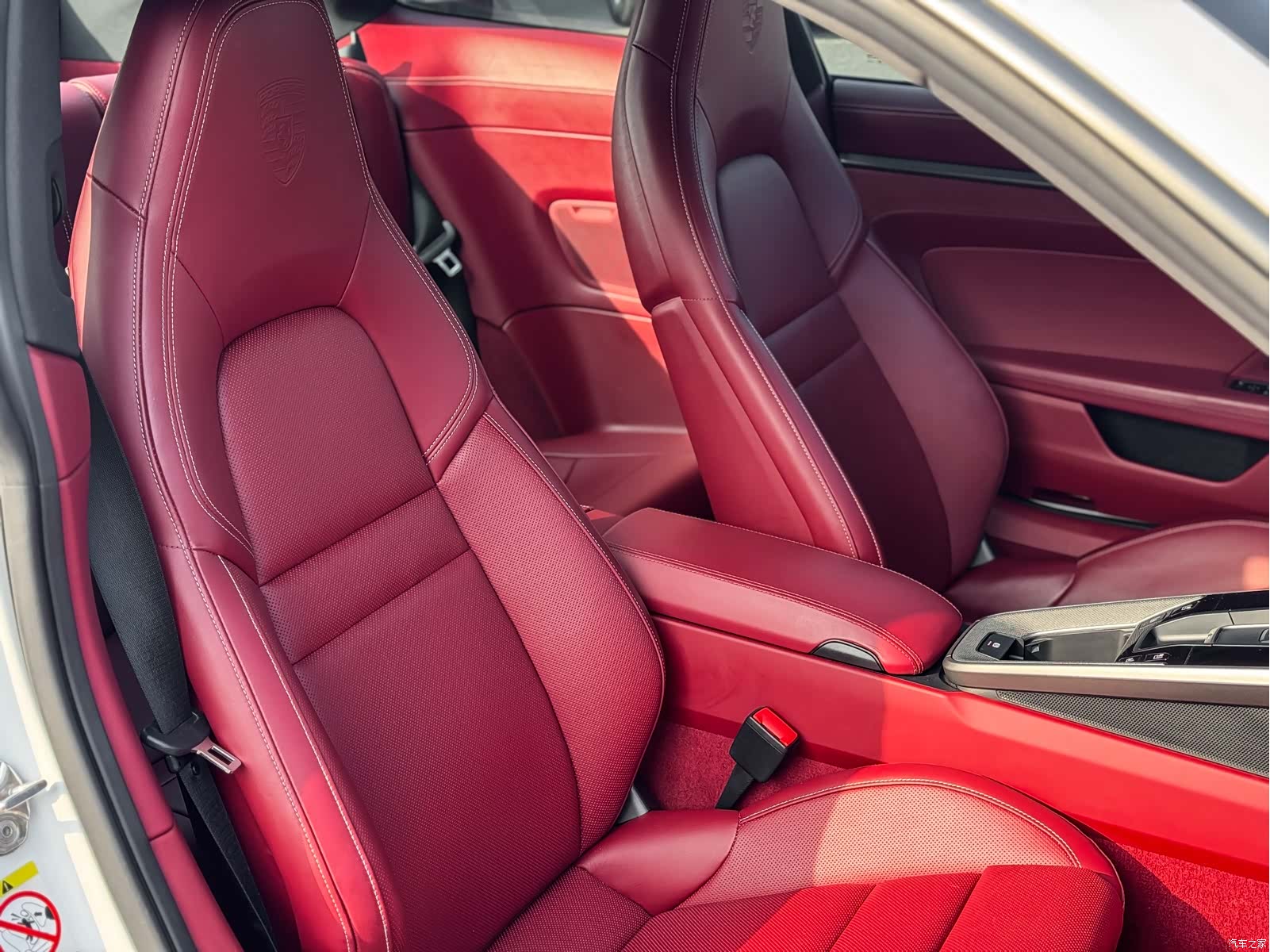 Porsche 911, 2023 9