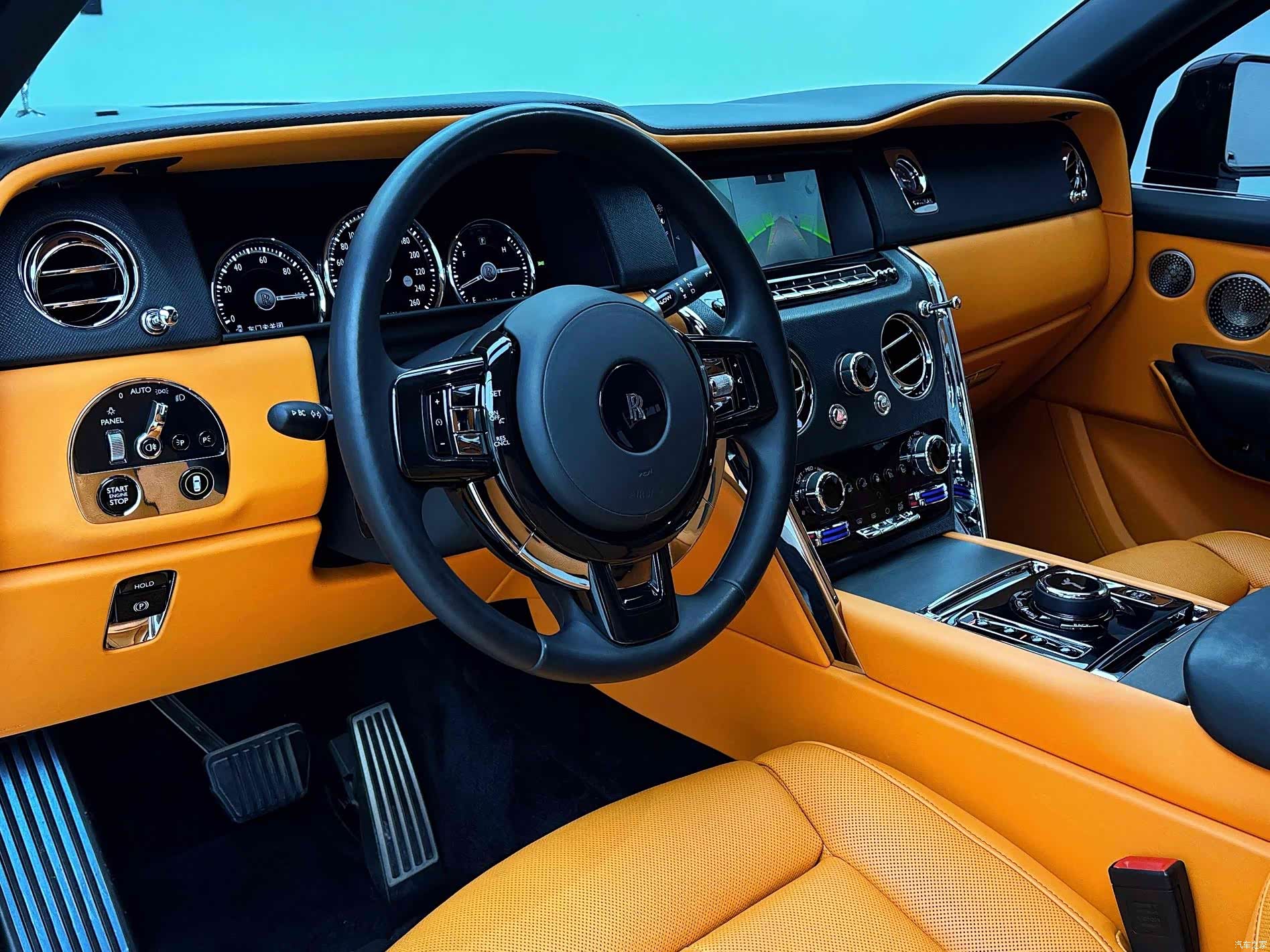 Rolls-Royce Cullinan, 2024 11
