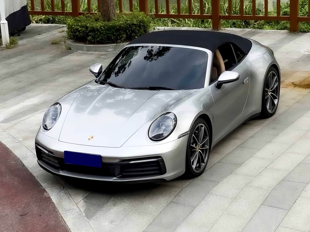 Porsche 911 2022 Carrera Cabriolet 3.0T
