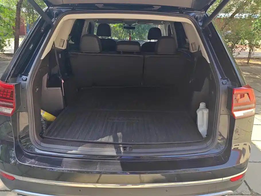 Volkswagen Tourang
