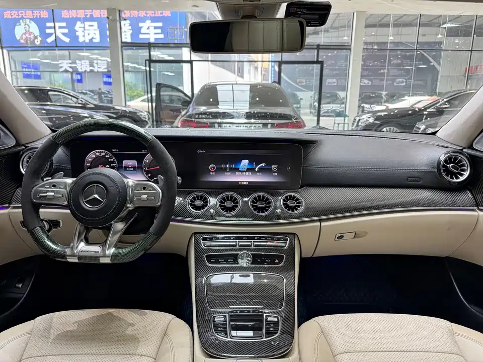 Mercedes-Benz E-class Mercedes-Benz E-class