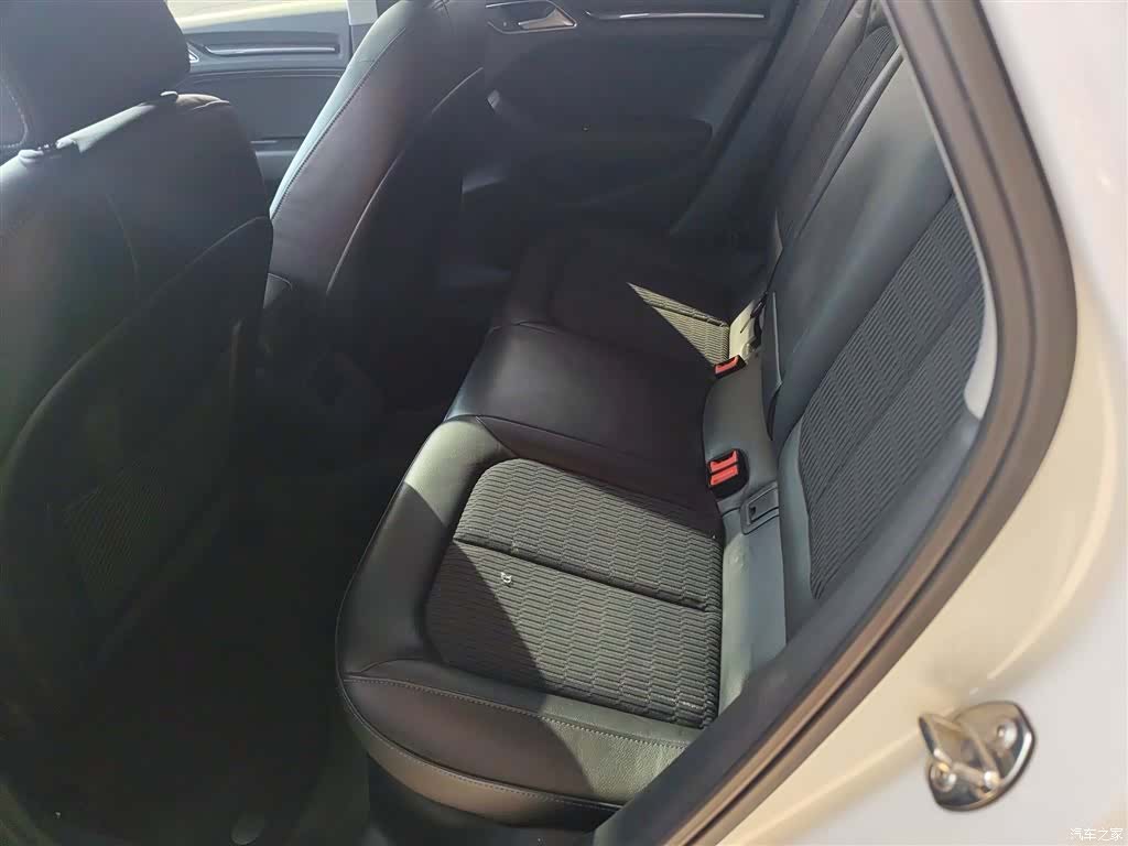 Audi A3, 2018 13