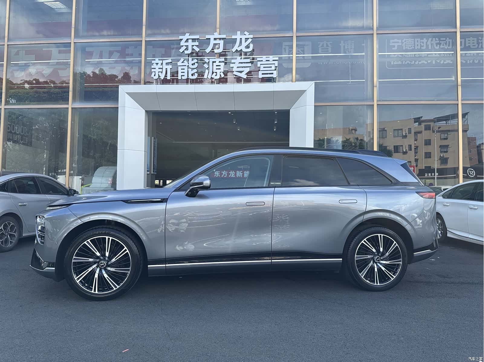 Xpeng G9, 2022 3