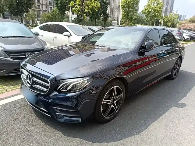 Mercedes-Benz E-Class 2020 — купить из Китая под заказ