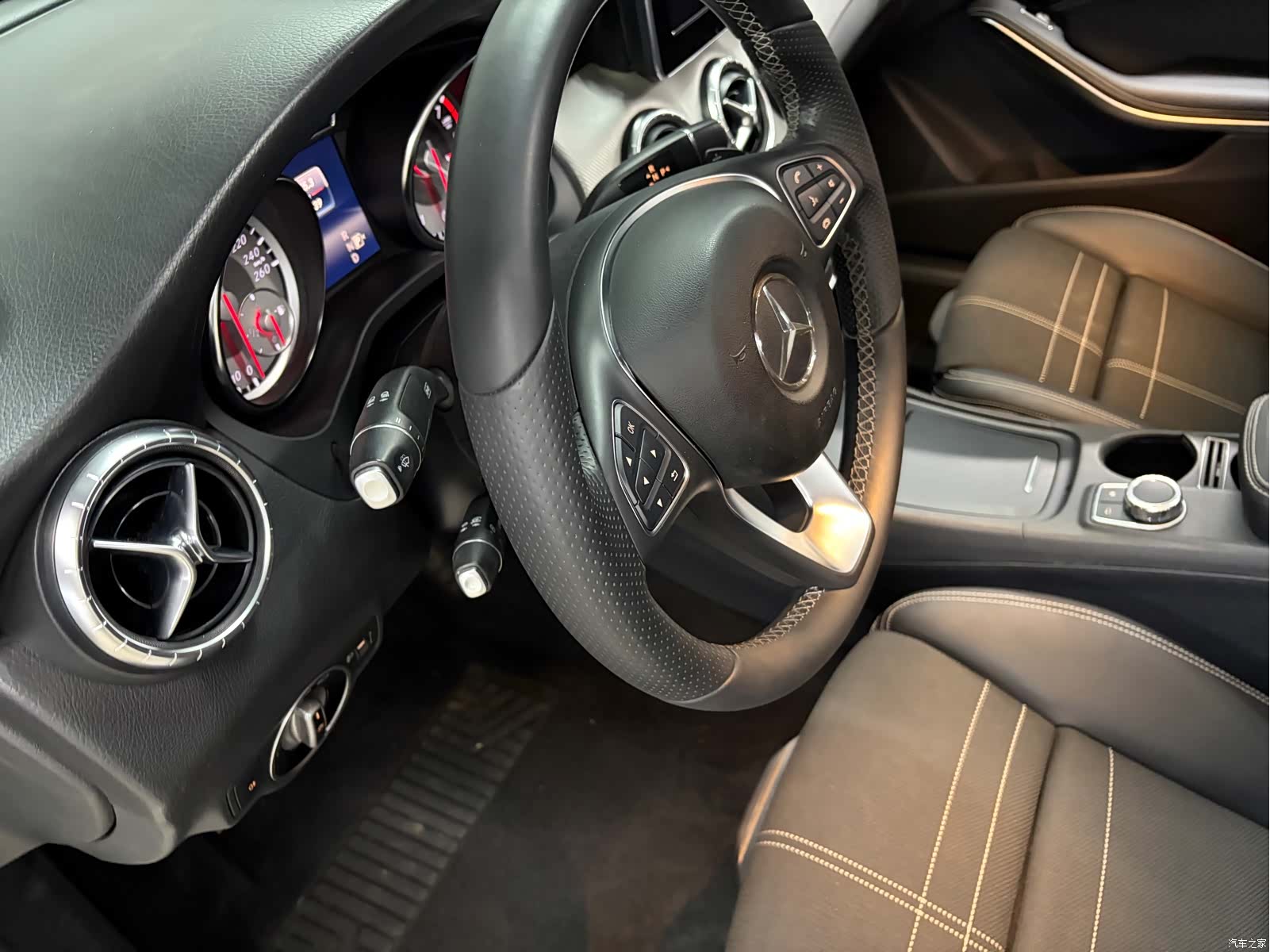 Mercedes-Benz CLA, 2016 8