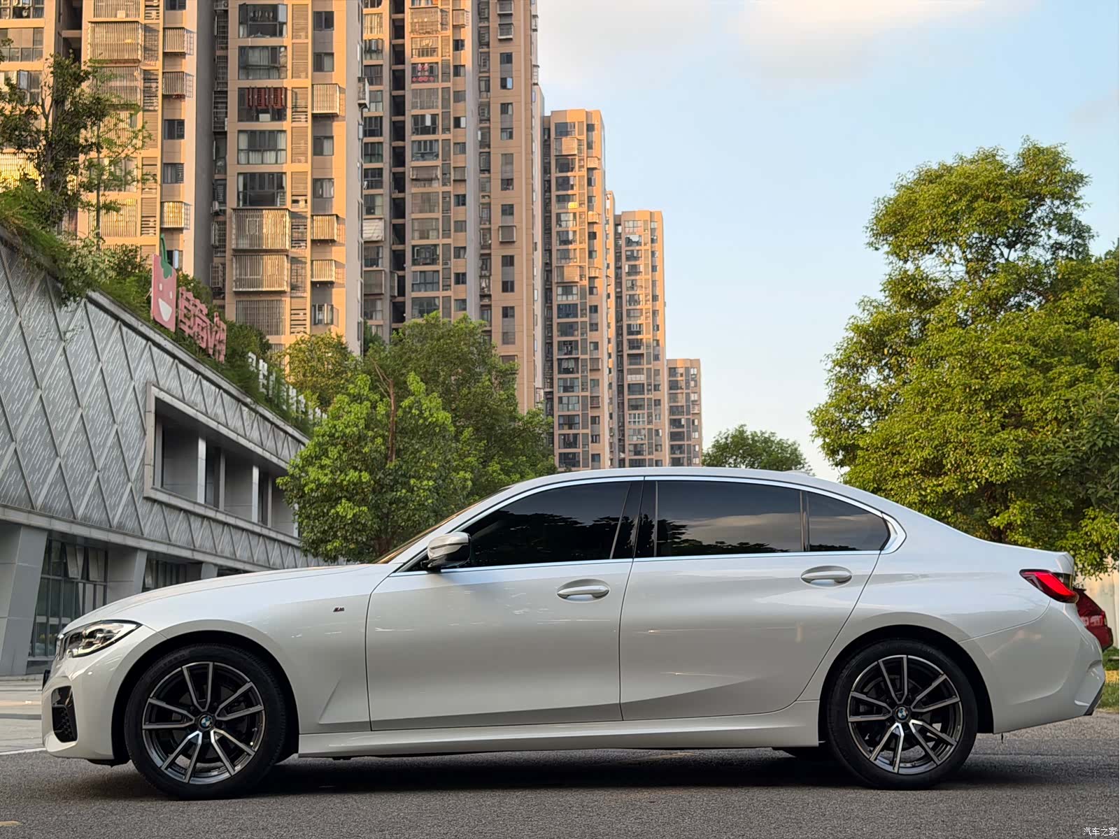 BMW 3 Series, 2021 7