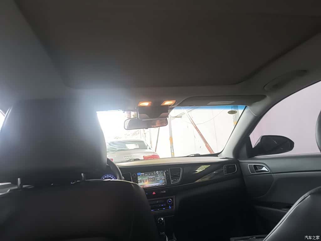 Hyundai GLS, 2014 18