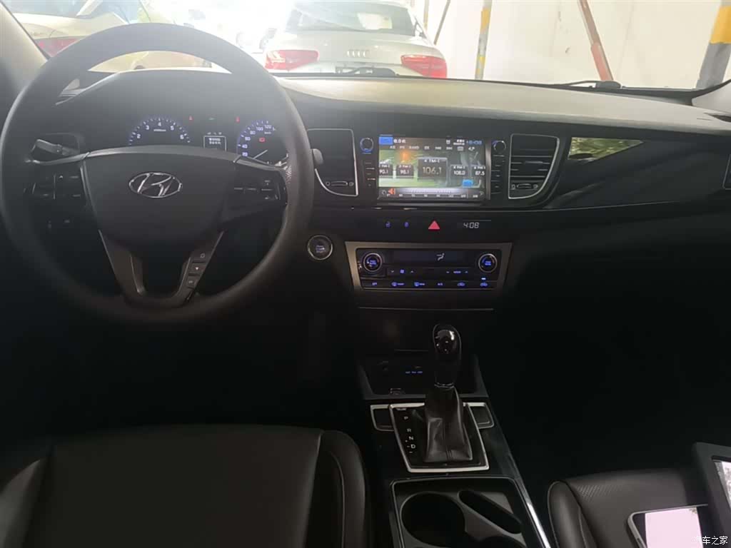 Hyundai GLS, 2014 10