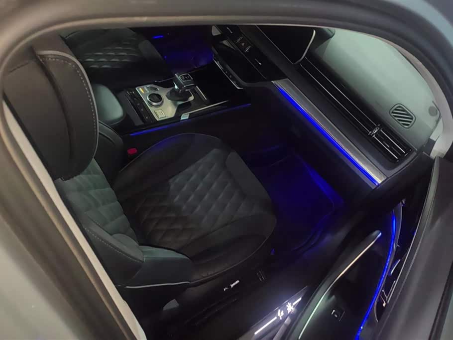 Hongqi HS5 Hongqi HS5