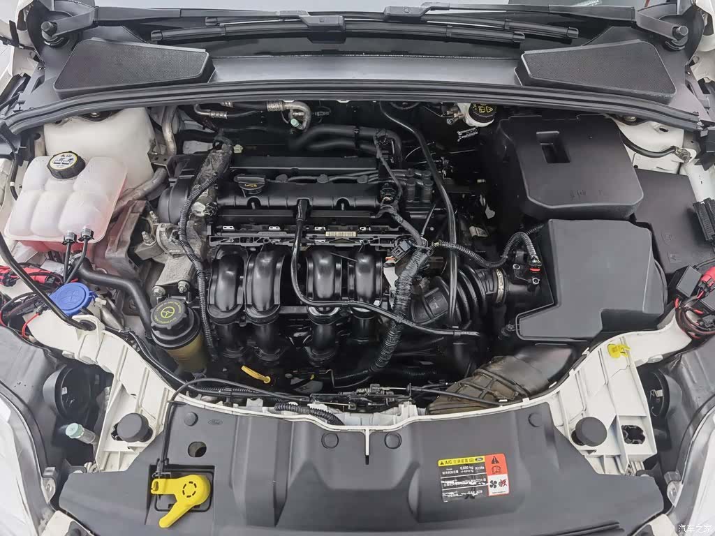 Ford Focus, 2014 6