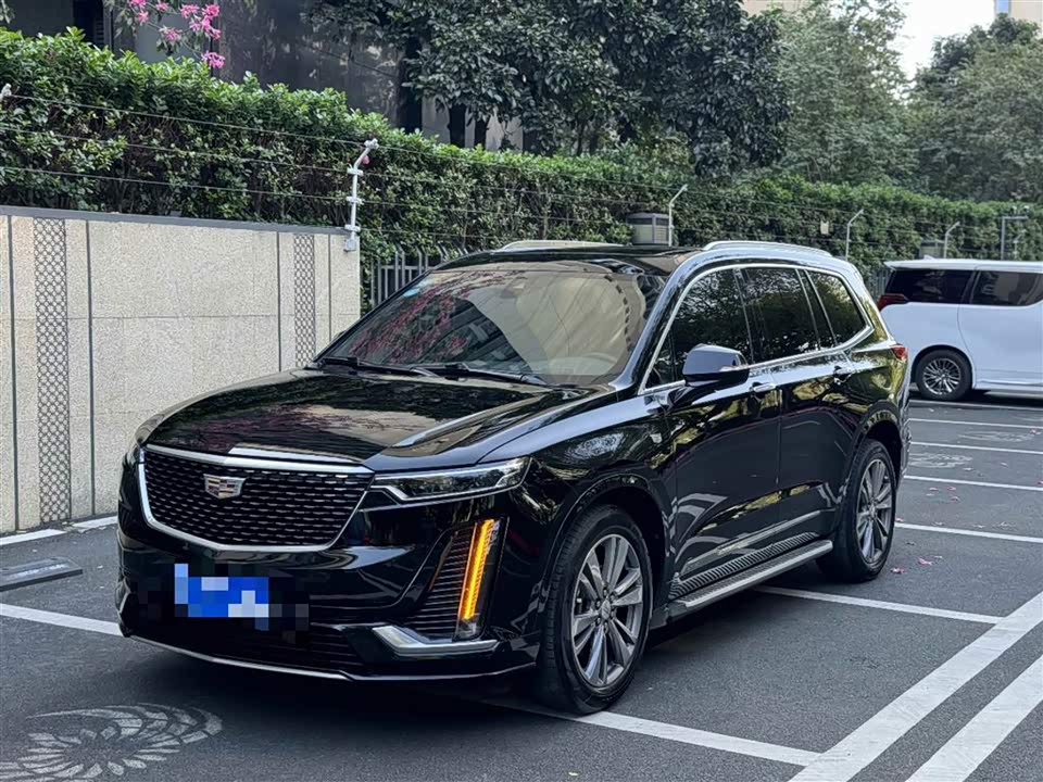 Cadillac XT6