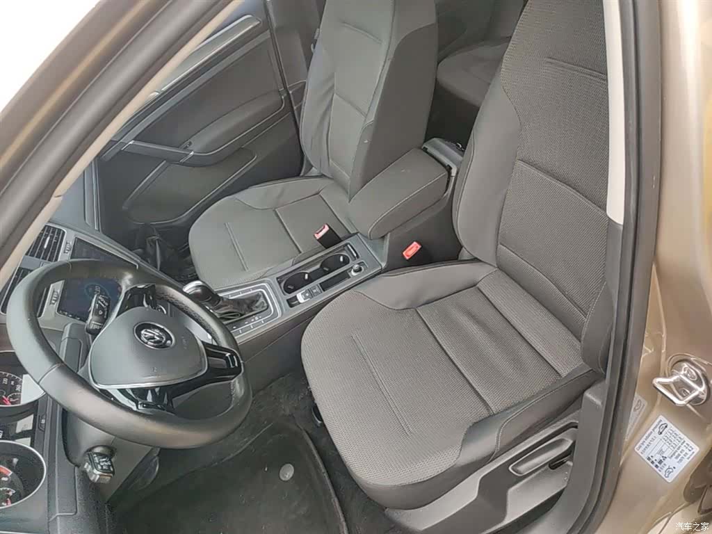 Volkswagen Golf, 2016 15