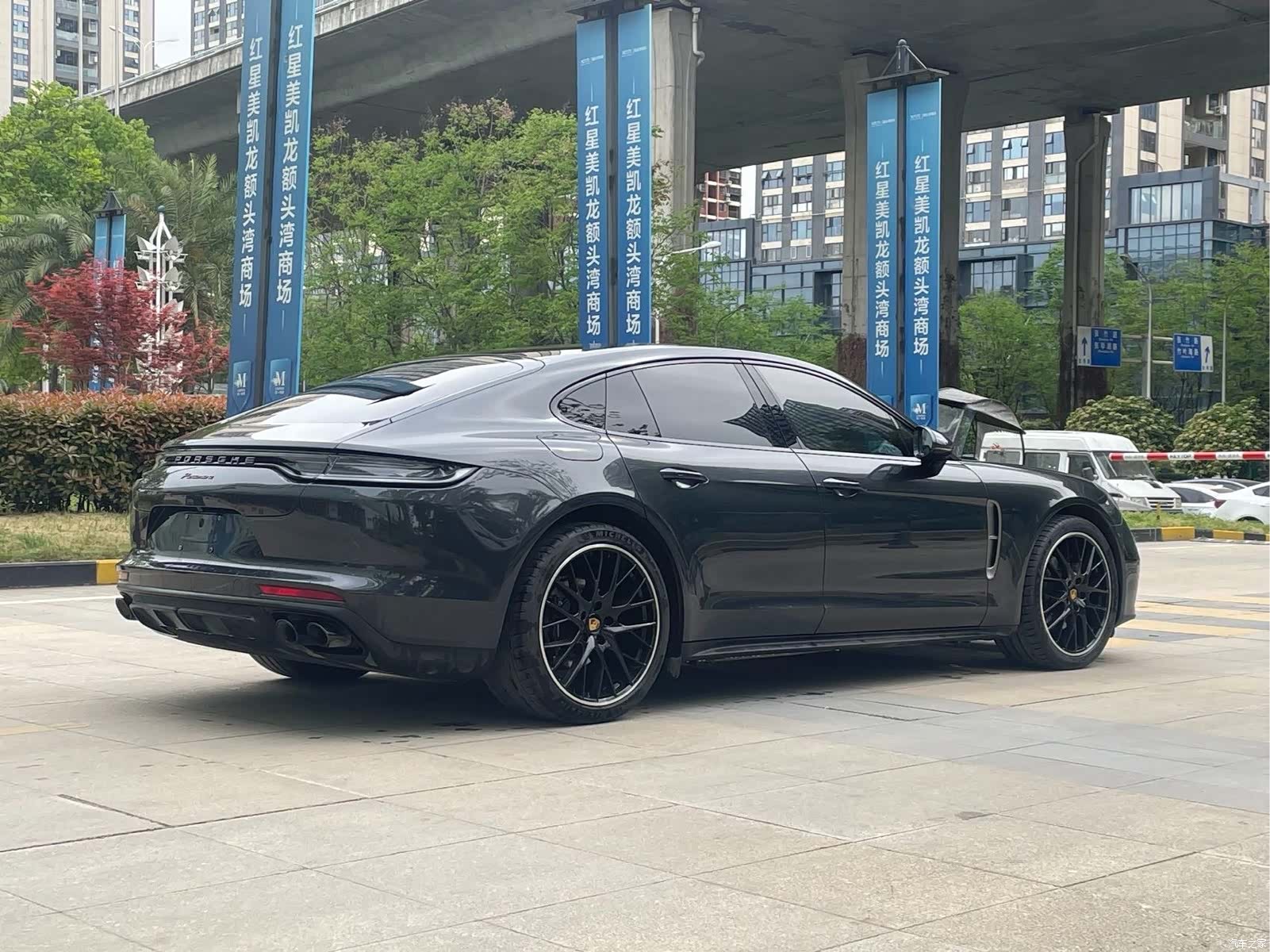 Porsche Panamera, 2023 7