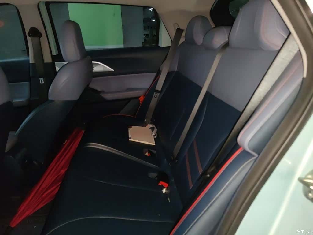 Geely E, 2022 14
