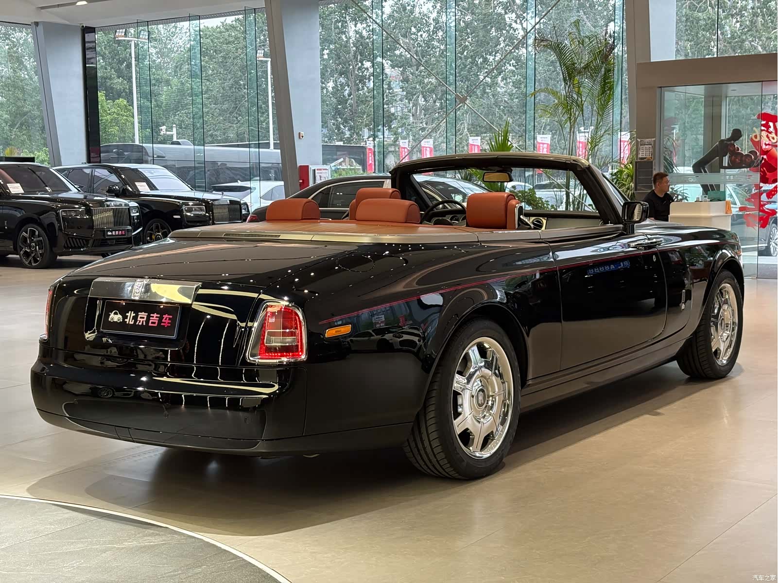 Rolls-Royce Phantom, 2009 11