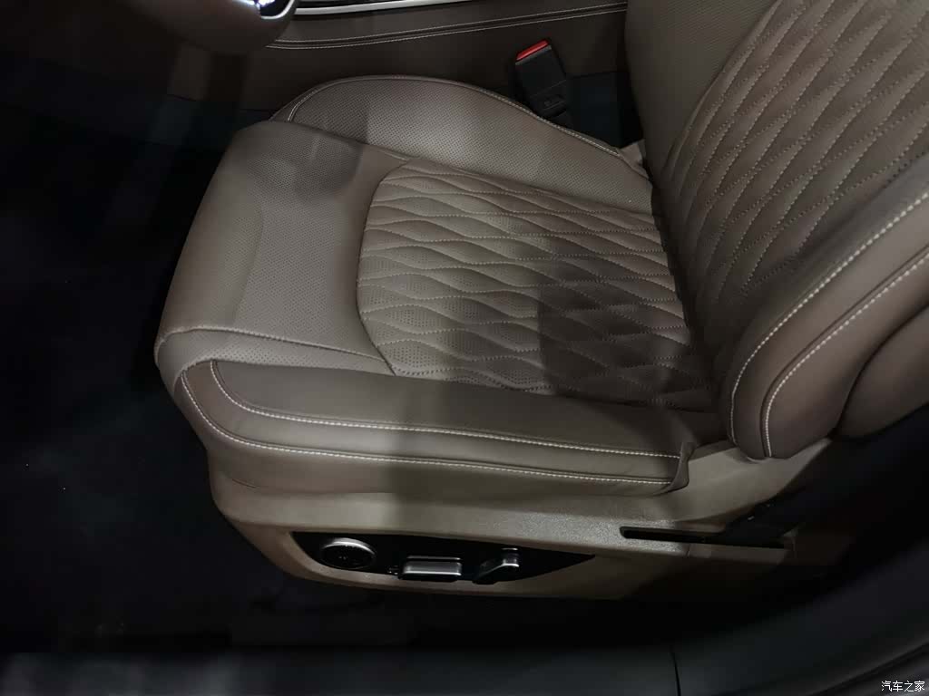 BYD Han, 2023 20