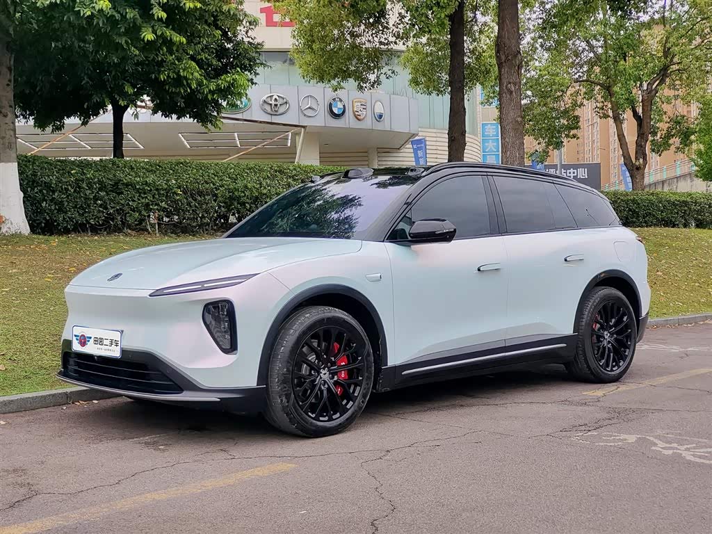 NIO ES6