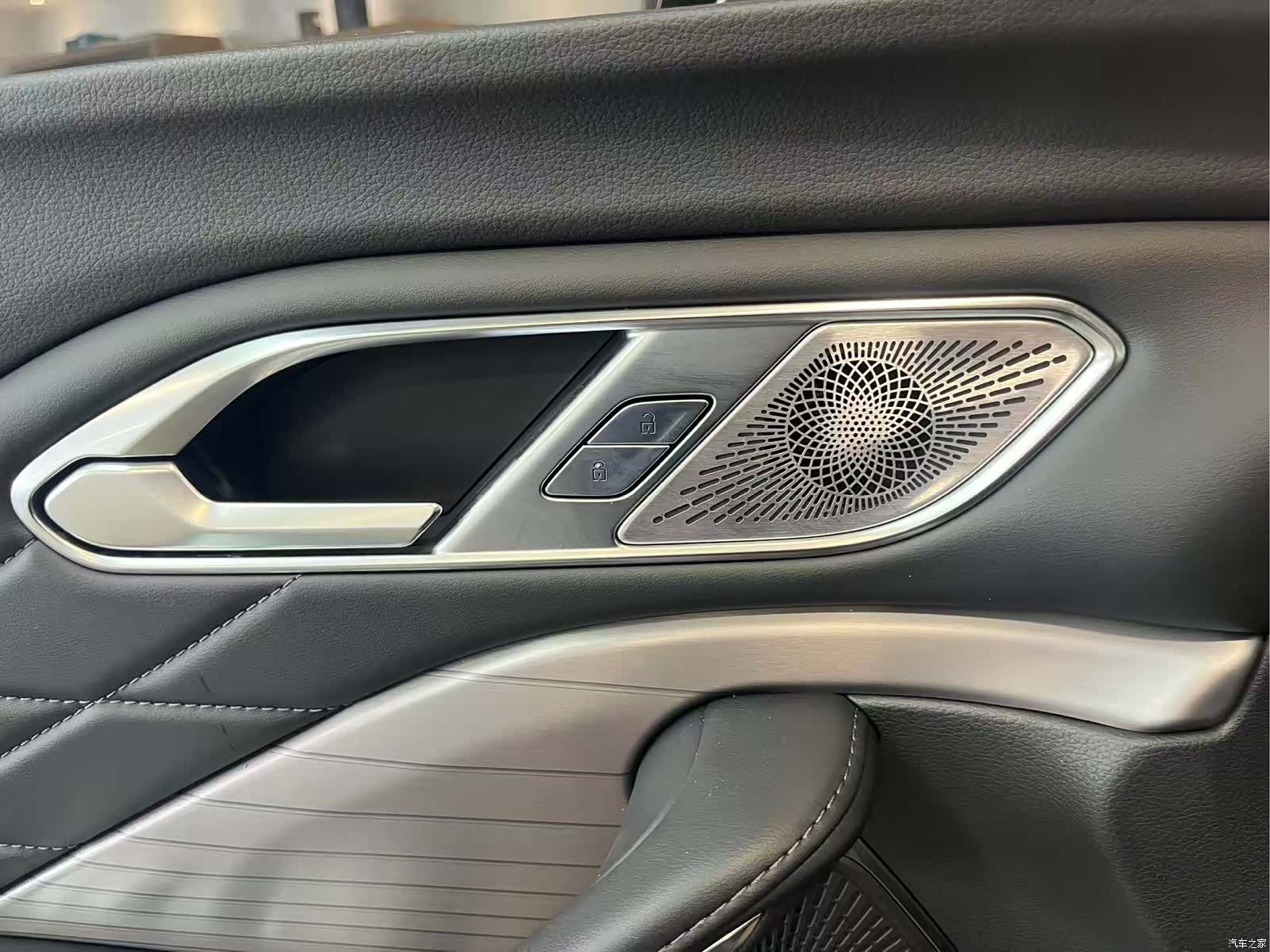 Hongqi HS7, 2024 21