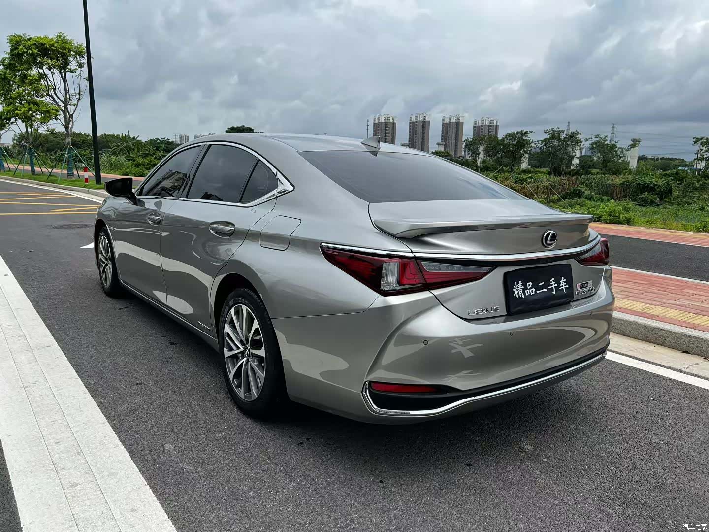 Lexus ES, 2022 6
