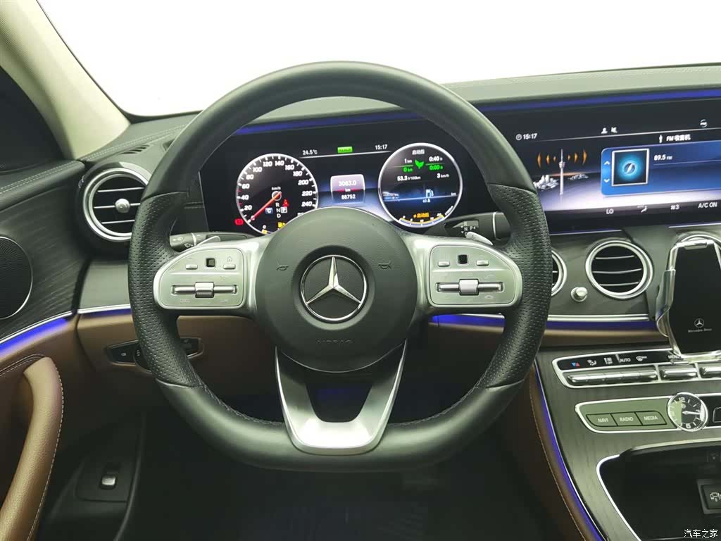Mercedes-Benz E-Class, 2019 11