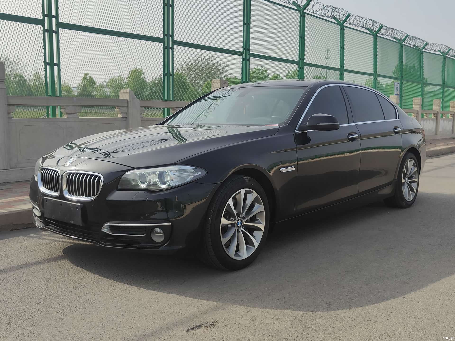 BMW 5 Series, 2017 1