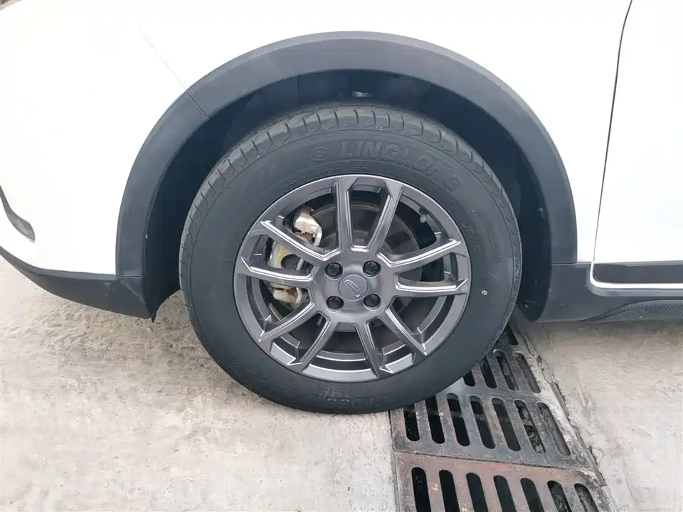 Geely Vision X3