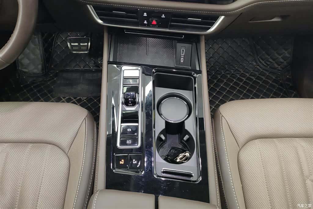 Volkswagen Viloran, 2022 16