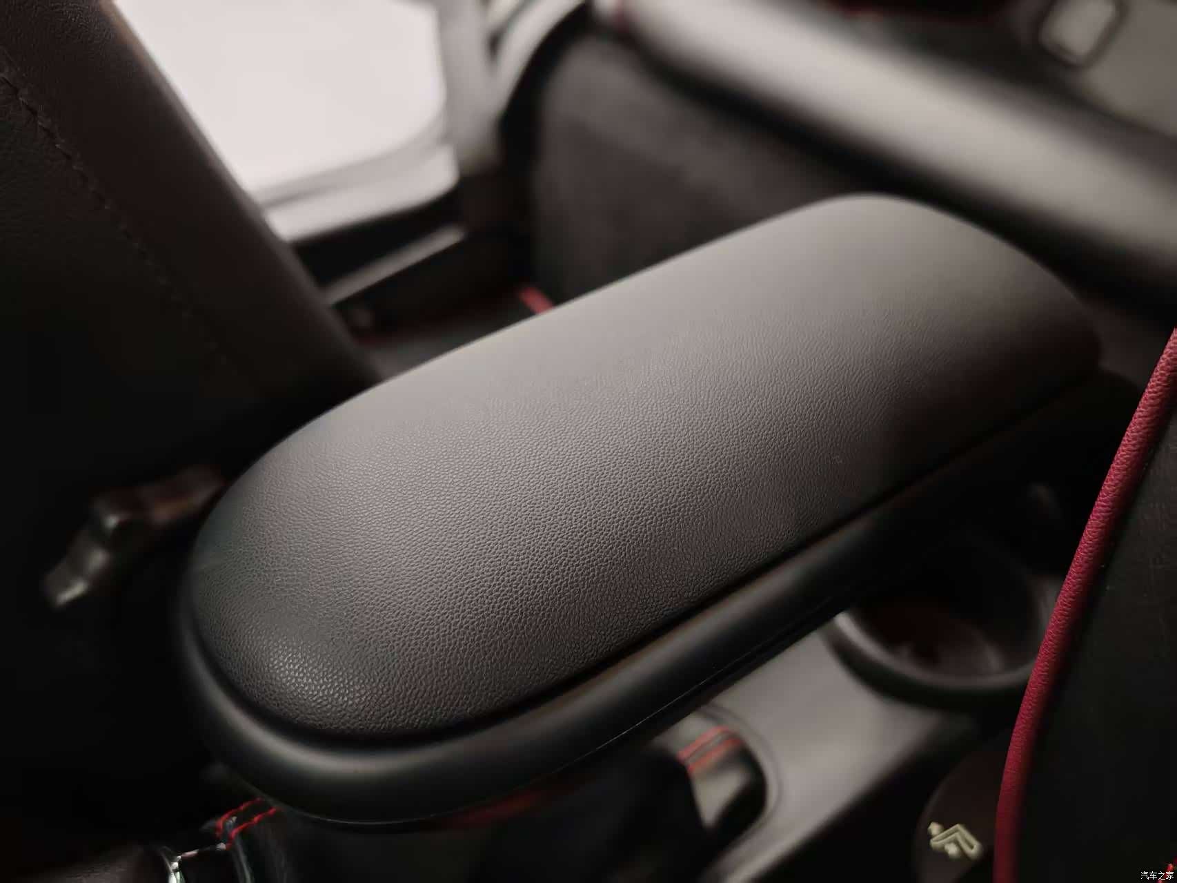 Mini Clubman, 2012 25