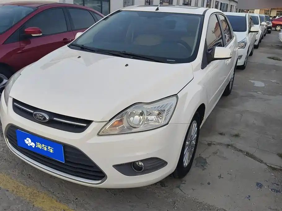 Ford Fox
