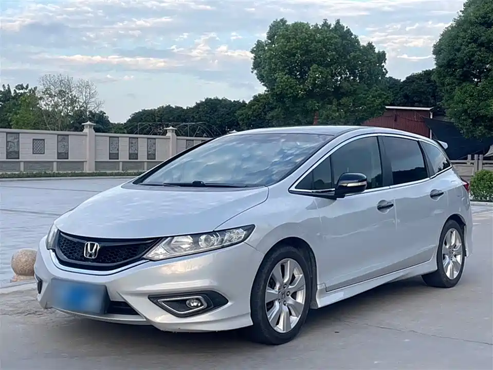 Honda Jade