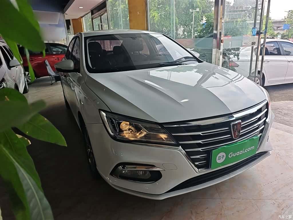 Roewe i5, 2019 4